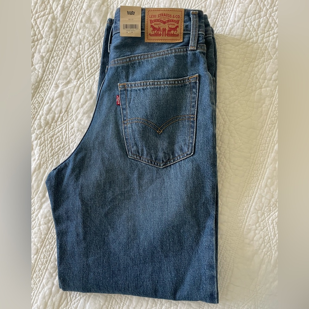 Levi's ‘94 Baggy Women’s Jeans - Picture 8 of 9